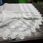 Tessuto Abito Da Sposa strascico ricamato bianco